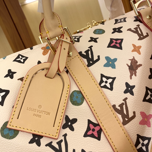 ルイヴィトンバッグ角部分ディテール